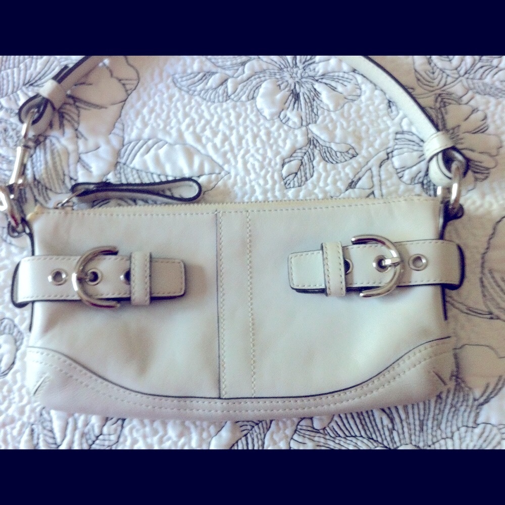 Vintage Coach Buckle leather purse or wristlet clutch pure white vintage